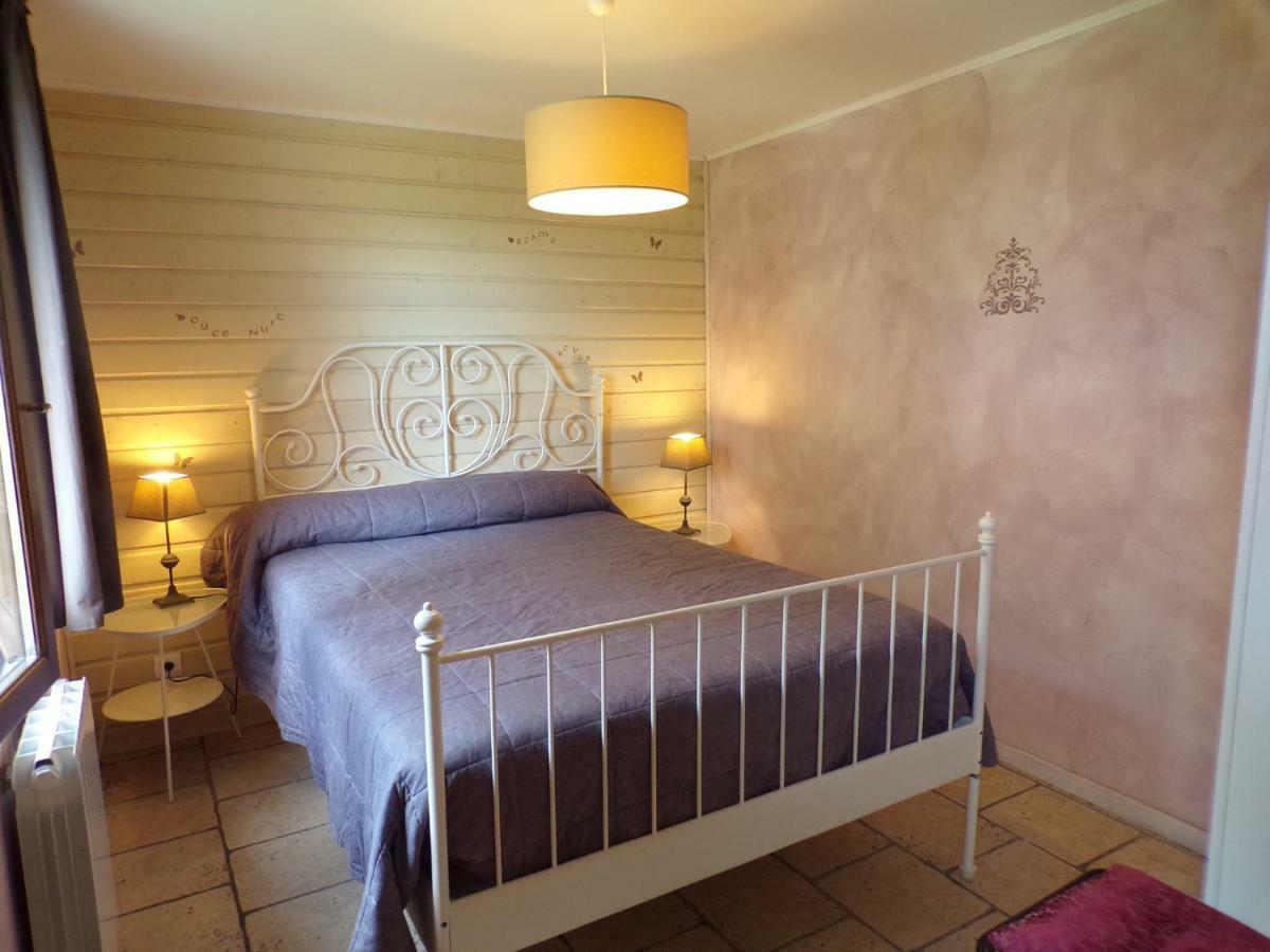 Gite " Suzon" A Peyroutas Vignonet St Emilion Экстерьер фото